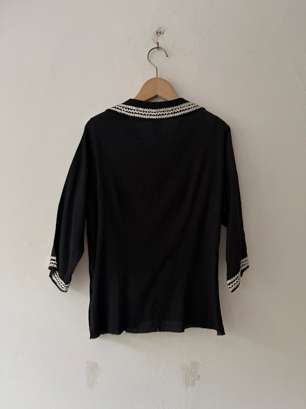 60's-70's Patio Fashions Black Top.